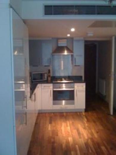 Access Camden Apartment